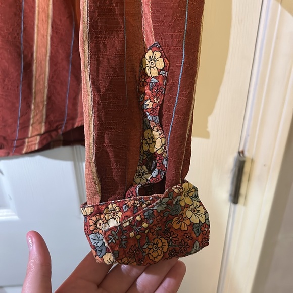 Tommy Bahama Men’s Dress Shirt - Picture 3 of 8